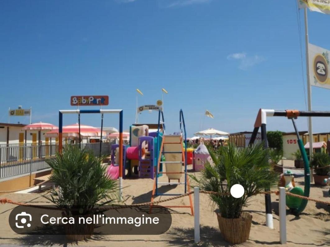 Hotel Caravel Park Римини Экстерьер фото